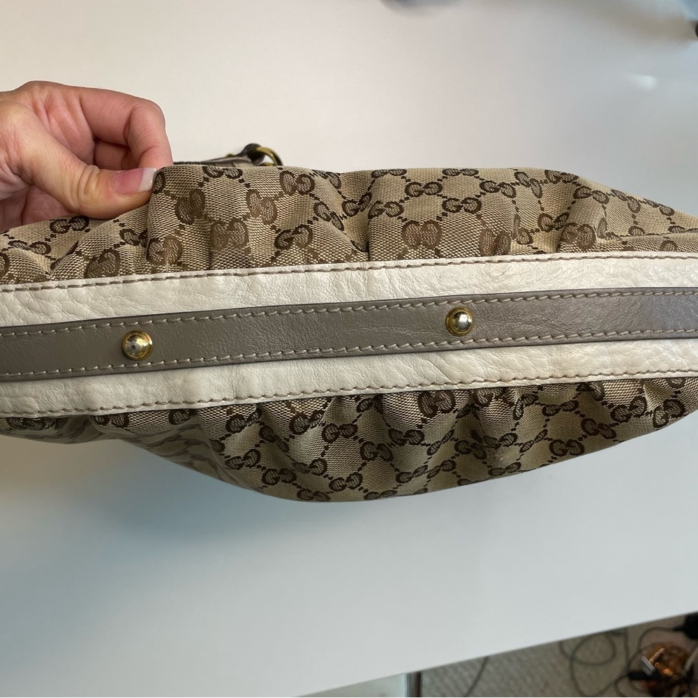 Gucci Monogram Medium Interlocking Hobo Off White - image 8